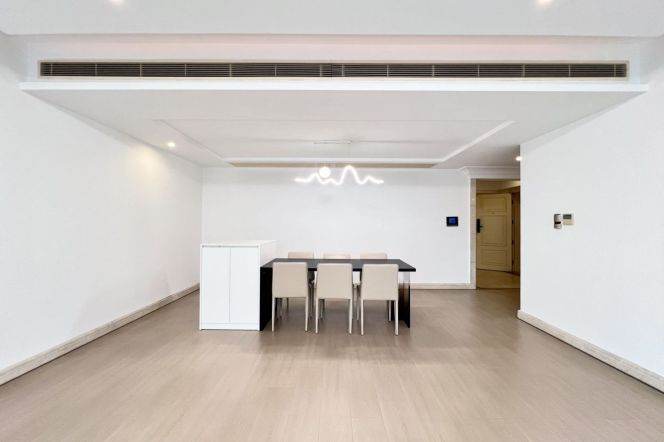 Elevator 3BR-Lujiazui Station-12-minute ride to Line 9-Shangcheng Road Station