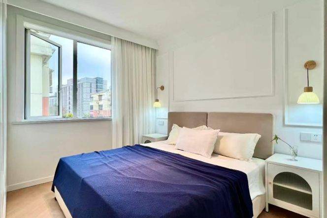 Weining rd/modern 1br 2lr/all bright room/central AC/cozy&spacious@L2