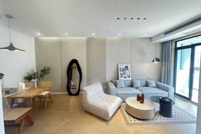 1br, subway L6, Balcony, floor heating, dryer, modern, 12k