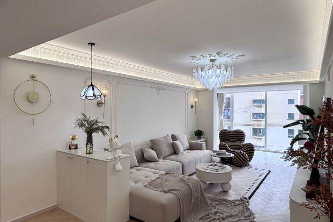  3Bdrs2Baths Apt/Spacious&Bright&Quiet Duplex/L10/13 Xintiandi/Madang Rd/Large Closet