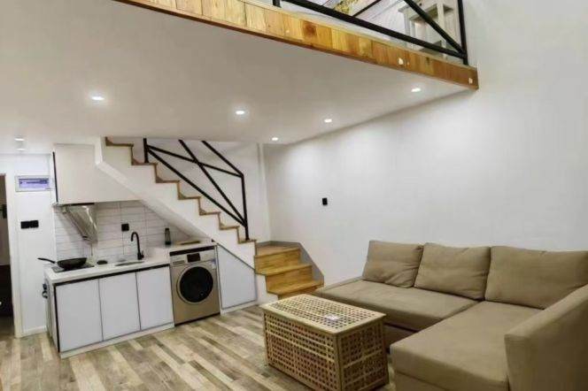 Spacious 1Br w. Oven Furnished @Jingan Temple L2/7