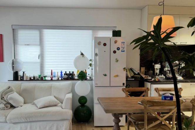 Spacious 2+1Brs/2Lrs/1Bt apt nr Jiangsu rd,M2/7/11/14