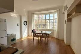 Lots of lights Historic building 90sqm Hengshan Rd 13k