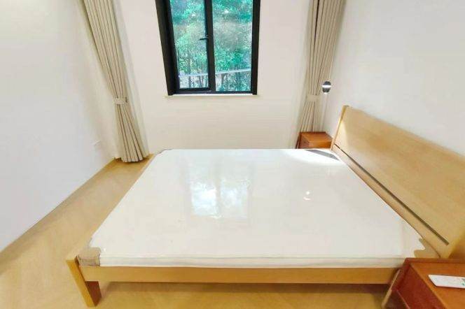 Zhongshan park/spacious 1br 2lr/floor heating/all bright room/nice location@L2/3/4