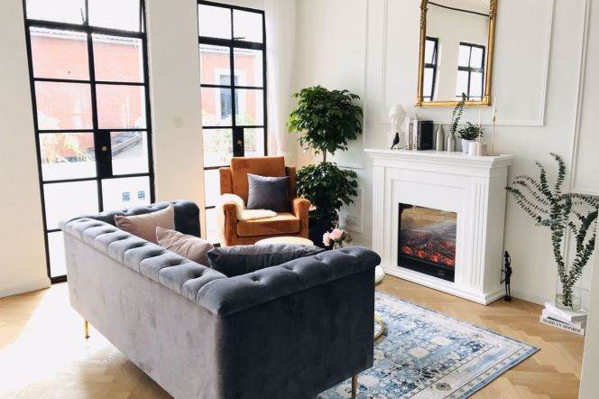 Beautiful 1br with balcony near Hengshan Road