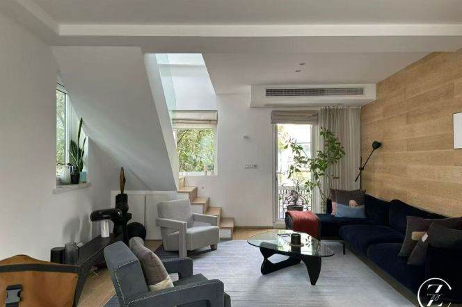 Beautiful 2brs&2baths with terrace near IAPM/Changshu Road