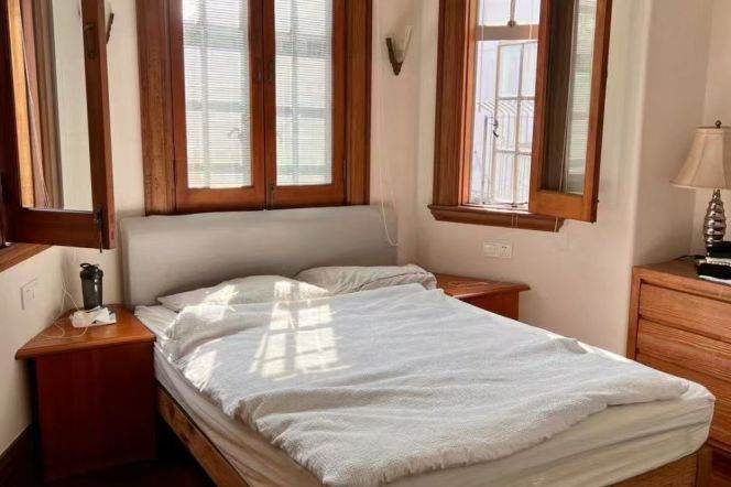 Exquisite 90sqm 1Bed Lane House Heating Bathtub@Jing’An