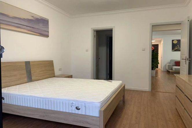 Spacious 2BR 2BA 150m² Elevator Apt nr W.Nanjing Station