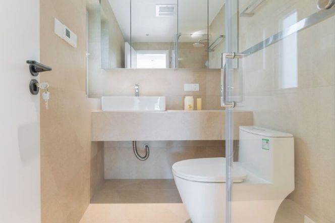 Oriental Manhattan — Executive 3BR in Xujiahui — 28,050 RMB