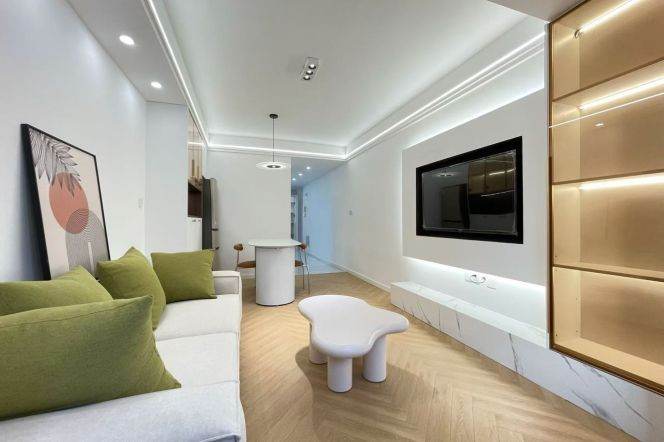 Zhongshan Park  Cozy 1br  / Bright / Modern/ Stairs