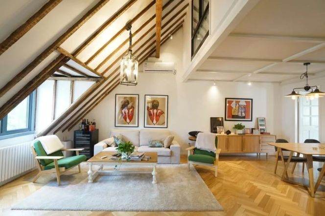 Characterful Loft-Style Garden Residence near South Shaanxi Road Station