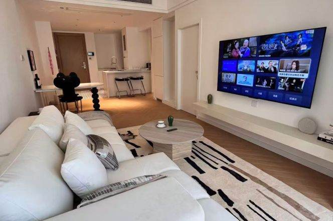 Creamy style 1 Bedroom with AC and floor heating in 'Xuhui'