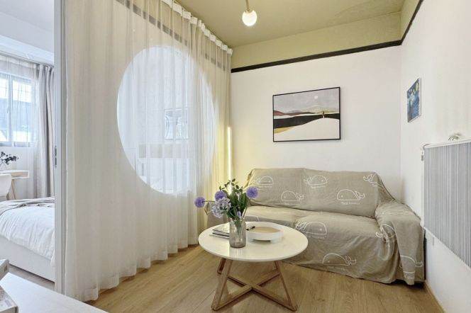 Cozy one bedroom Apt +heating+Oven near Line7 Changping Rd