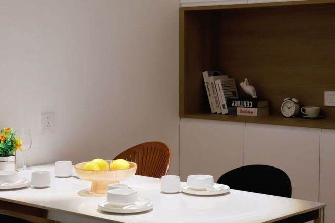 Decent 2bedrooms with AC and floor heating in 'HuangPu'