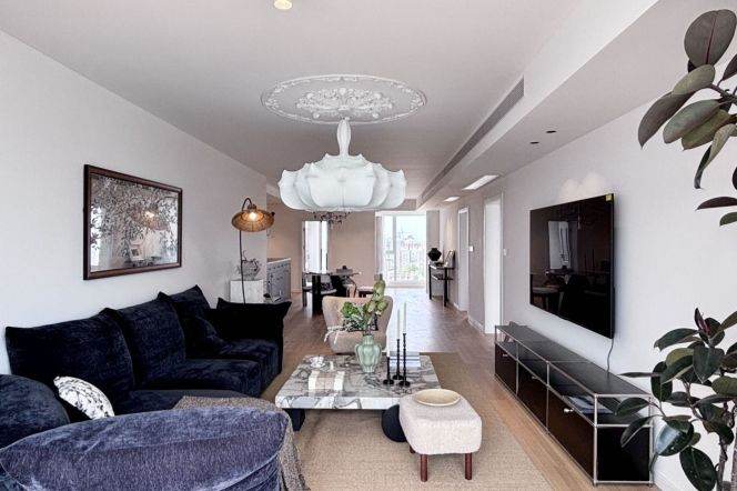  2Bdrs 2baths/170Sqm/Modern&Spacious/L3/4/10 Hongqiao Rd/Open Balcony/Gorgeous View