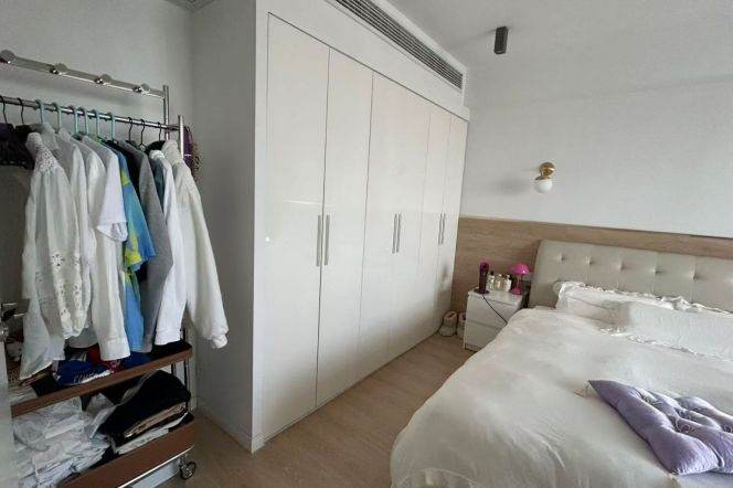 Zhongshan park elevator 2BR apartment