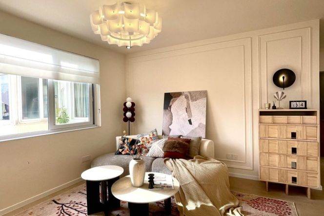 3 Brs with Floor heating/Central ac/Brand-new Dec, 120 sqm @ Shanghai Swimming pool Centre L11