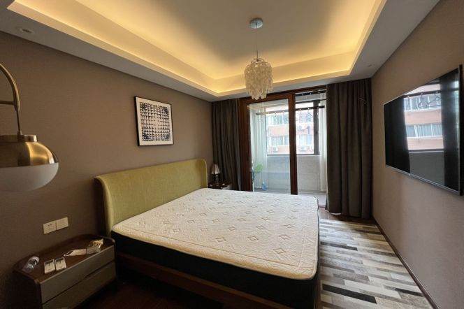 Spacious 3BR 2BA 160m² Elevator Apt nr Zhongshan Park
