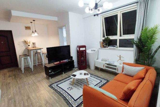 Jinfeng Mansion — Unique 4BR with 4 Private Bathrooms — 15,800 RMB