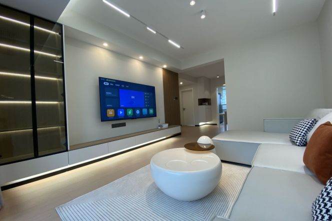 2 Brs, 1 Living room with Central ac/Bathrub/Dryer, 100 sqm @ Weining metro L2