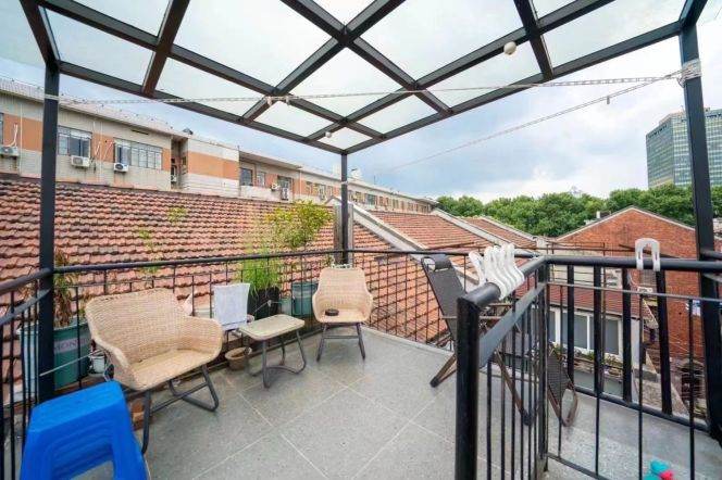 Iapm, 2Br 1Terrace, South shaanxi rd., L1/10/12