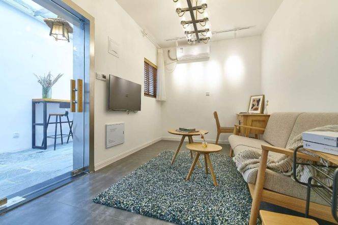 jiashan rd 1BR/big terrace@L9/12