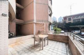 1BR-Yard - 6 minutes to Line 1/2/8 - People's Square