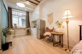 Cozy 1br@south shanxi rd sta 4.2k