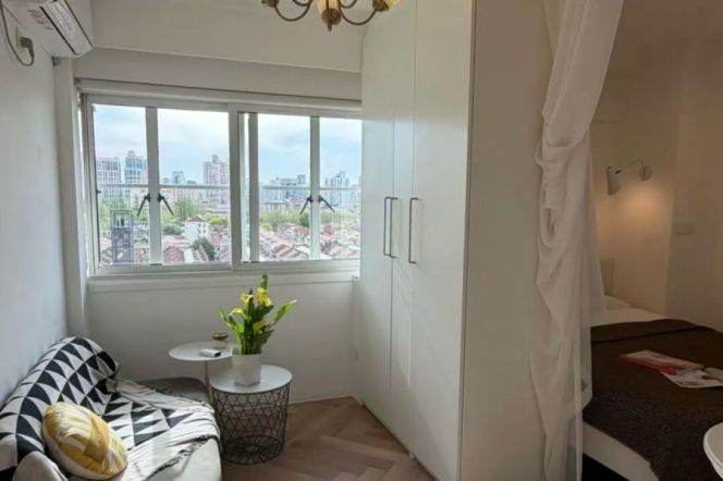 zhaojiabang rd station one bedroom