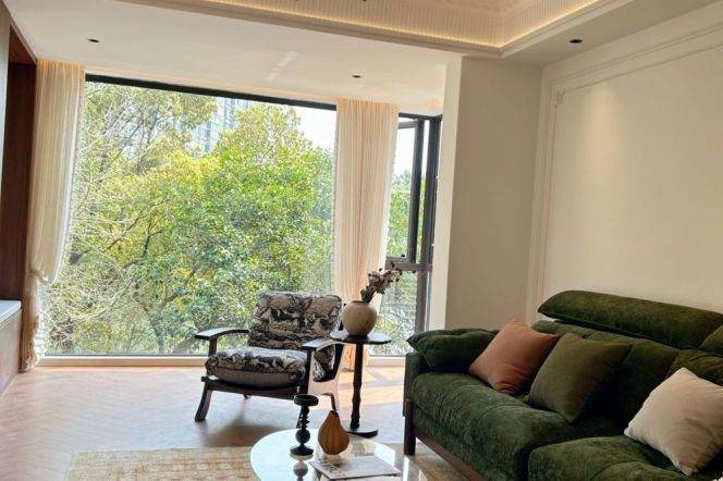 3Bdrs 2Baths /Spacious&Bright /Line 6 Shanghai Children's Medical Center/Elevator/View