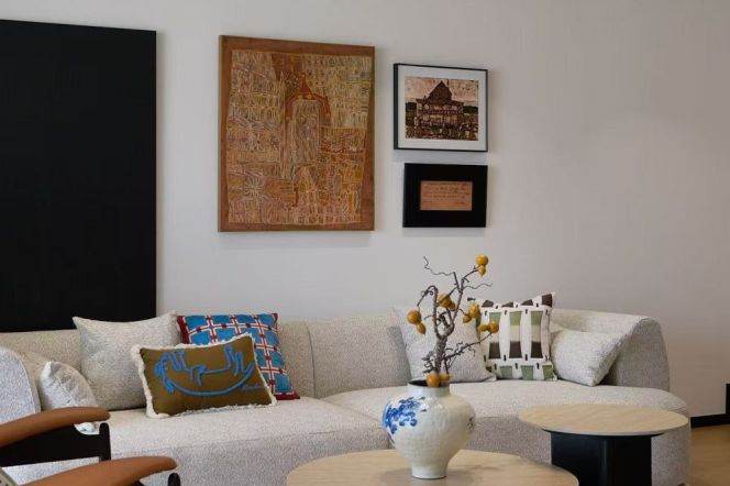 3 Brs, 2 Baths with Floor heating/Central ac/Oven/Dish washer, 160 sqm @ Zhongtan metro L3&4