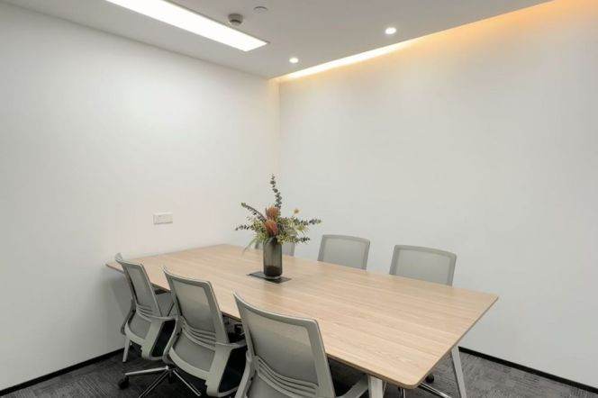 Fully Furnished Office nr West Nanjing Road M2/12/13