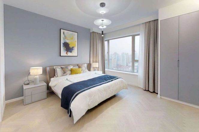 Huge 4br-230sqm in nice compound with heating Gym& Pool 