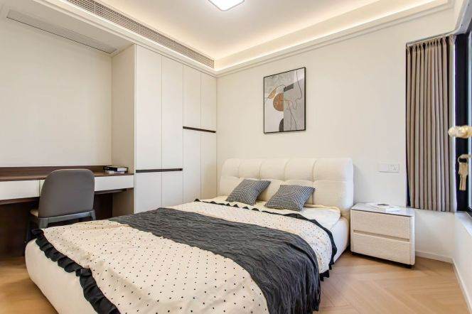 One Park — Luxury 2BR in Lujiazui — 26,800 RMB