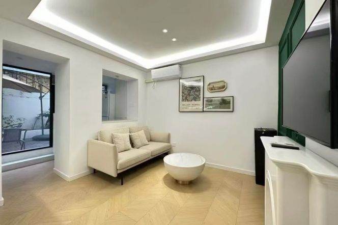 Beautiful 2br-2bath @Yuyuan Road,outdoor Balcony,Jing'an Temple