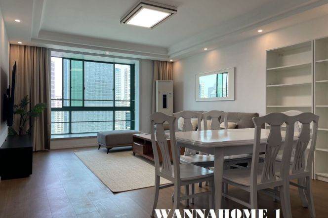 Spacious&Bright 3+1Bdrs 2Baths Apt+Large Balcony+Suzhou Creek View+Han Zhong Rd Metro