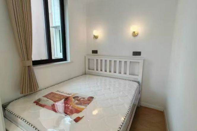 Brand-new 1br/1lr@jiangsu rd sta 5.3k
