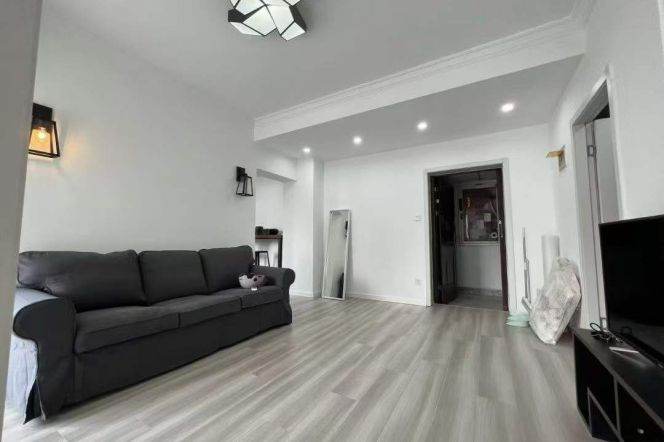 changshou rd elevator 2Br/big living room@L3/4/7/13