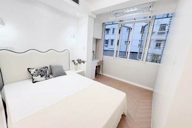 Jinshajiang rd/modern 1br 1lr/bright room/NR ECNU/big living room@L13/3/4
