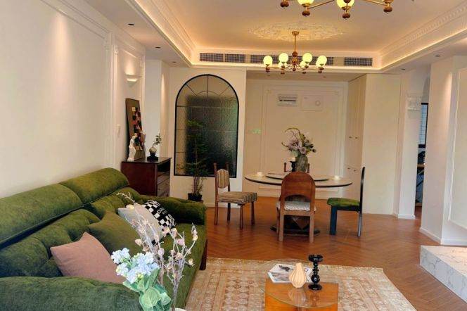 3Bdrs 2Baths /Spacious&Bright /Line 6 Shanghai Children's Medical Center/Elevator/View