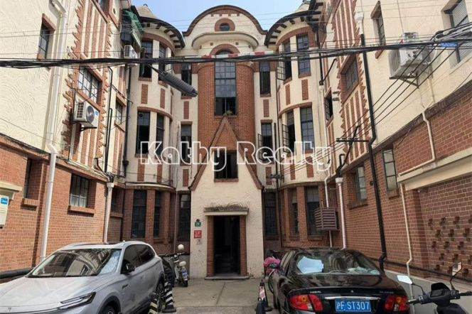 Beautiful 1BR green view Fuxing Rd 10.5k