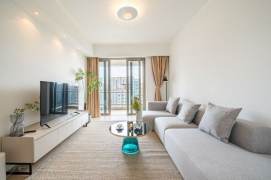 modern 2brs floor heating modern furniture open balcony near Century park 17K