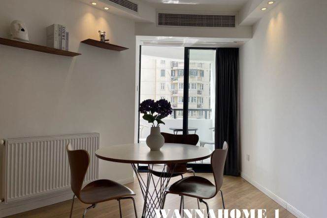 Modern&Spacious&Bright Elevator 2+1Bdrs 1Bath Apt+L14 Wu Ding Rd Metro+Open Balcony