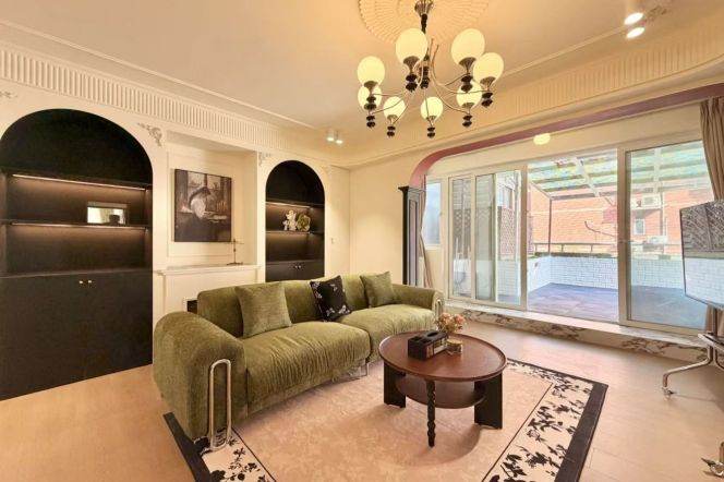 Cozy, 2Br 1Terrace 120Sqm, Xujiahui, L1/9/11