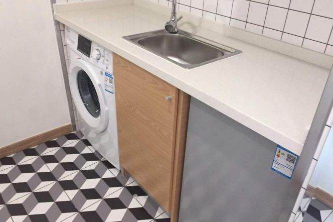 1Studio near line 1/3/4 Shanghai Railway Station metro can long and short term lease