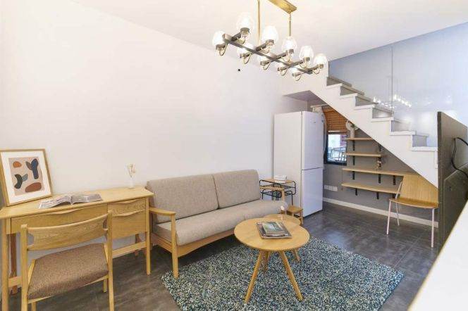 jiashan rd 1BR/big terrace@L9/12