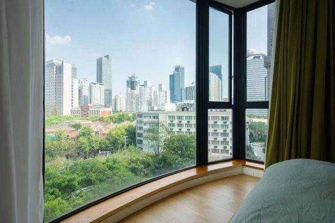 Yunhe Garden -Yanping Road - Modern 1bed with decent entrance- elevator @ line 2/7/14 Jing’an Temple