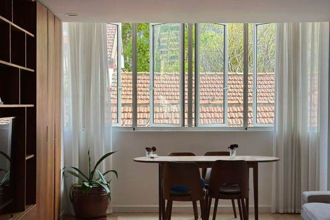 Good lighting 1br loft near Jiangsu Road/Jing'an Temple