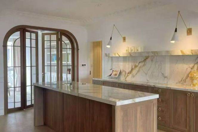 super modern big 4brs floor heating nice furniture near Xintiandi 