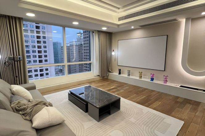 Spacious 3BR 3BA 208m² Residence nr Hanzhong Rd Station